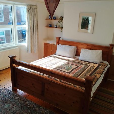 Spacious 2 Bed Maisonette Near Town, That Sleeps 6 Hove Buitenkant foto