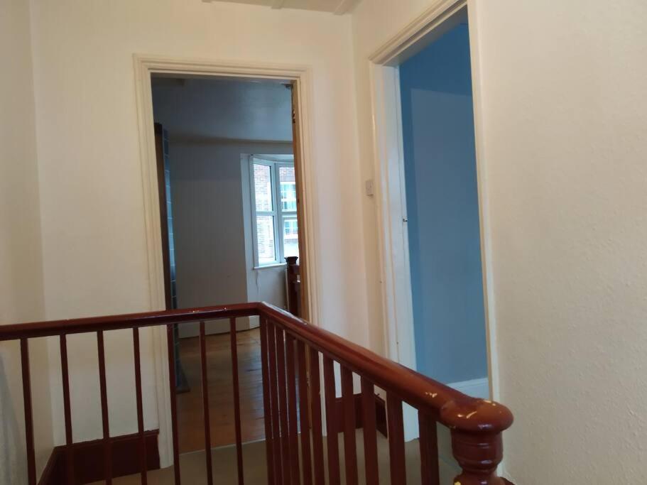 Spacious 2 Bed Maisonette Near Town, That Sleeps 6 Hove Buitenkant foto